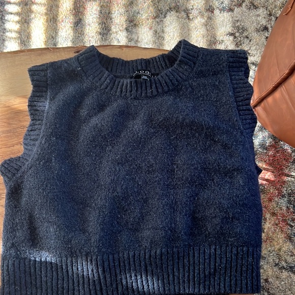 Eloquii size 14/16 crop sweater vest - Picture 2 of 3